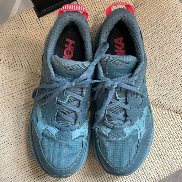 Women’s Blue Hokas Size 8 - Picture 2 of 12